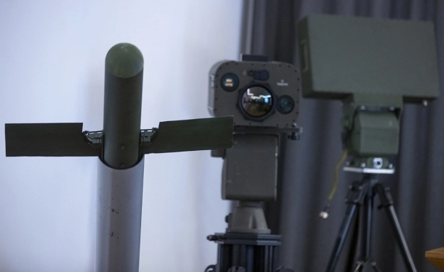 Türkiye'nin drone avcısı Fedai ilk uçuşunu yaptı