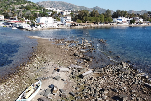 Tavşan Adası'ndaki tarihi surlar ortaya çıktı