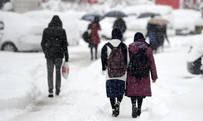 İstanbul'da kar tatili kararı!