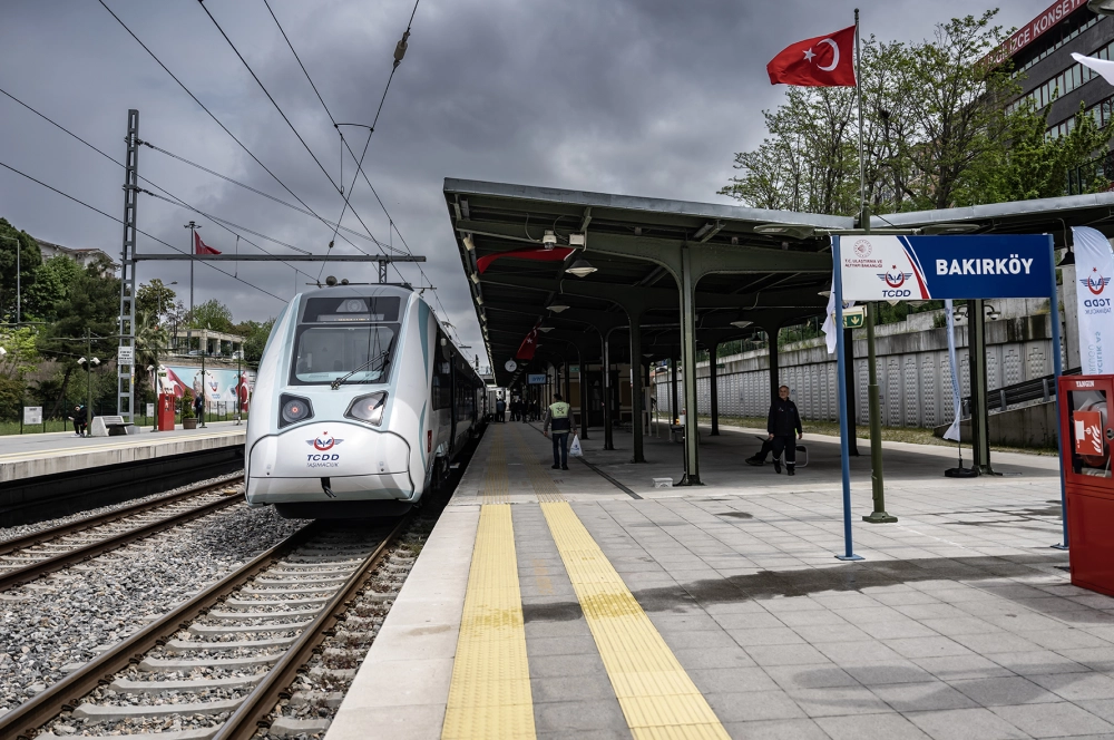 İlk Milli Elektrikli Tren Seti ziyarete açıldı