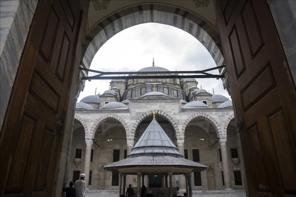 Fethin ardından İstanbul imar ve iskan faaliyetleriyle ihya edildi