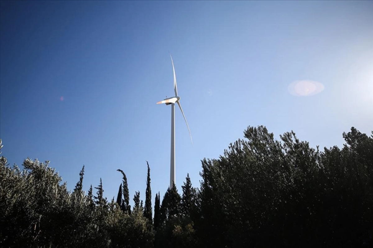 Hatay'da rüzgarı enerjiye dönüştüren türbinler depremde ayakta kaldı