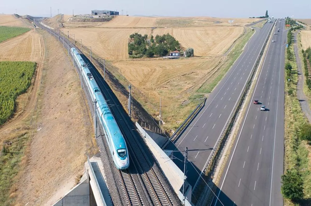 Demir yolu işletmeciliğinde asgari sigorta teminatları belirlendi