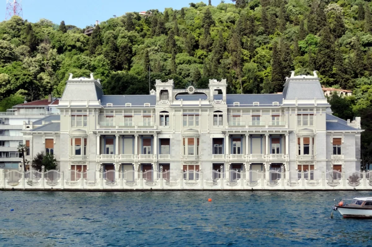 Art Nouveau sanayi devriminin İstanbul’daki sanatı