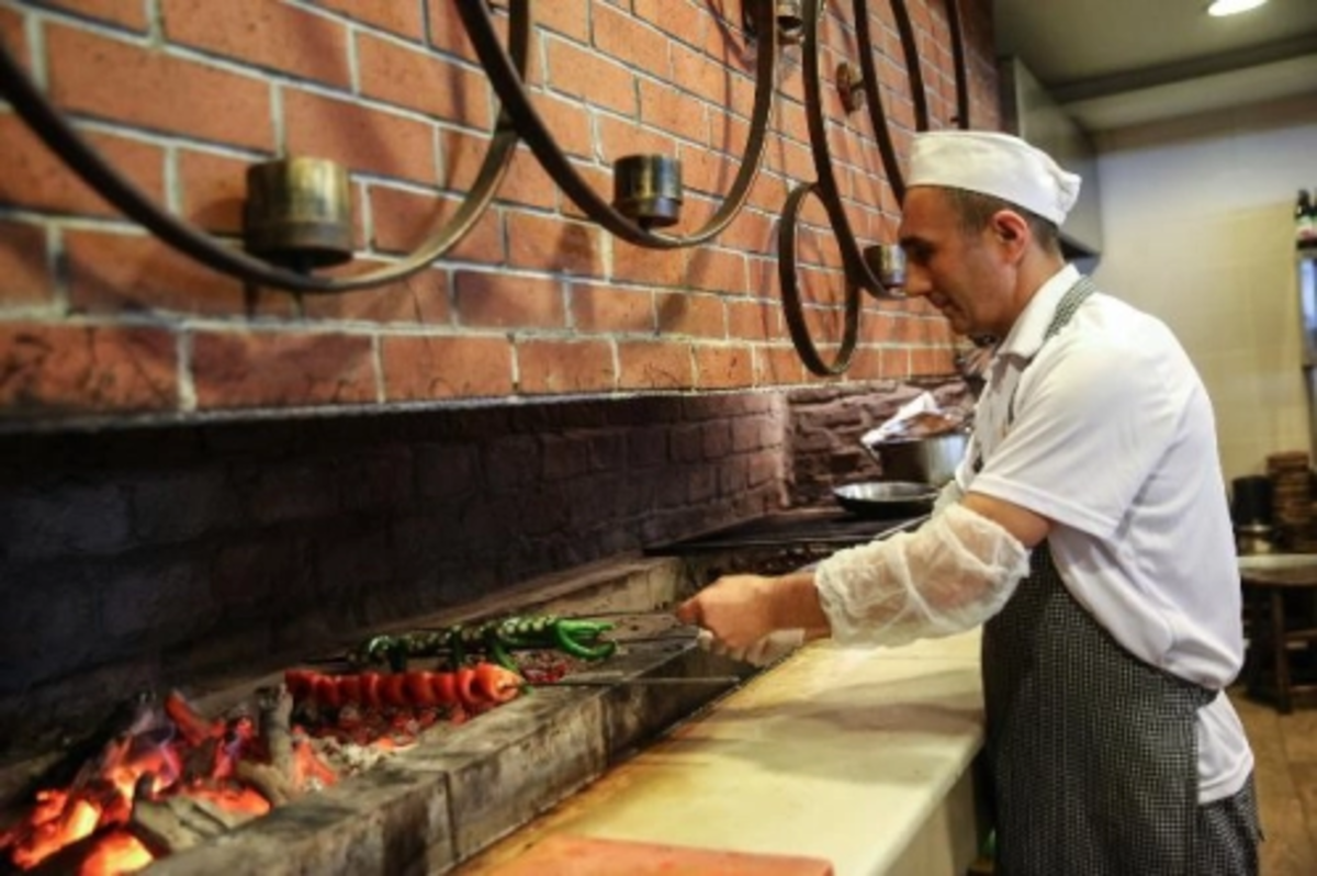 Historical taste stops in Istanbul