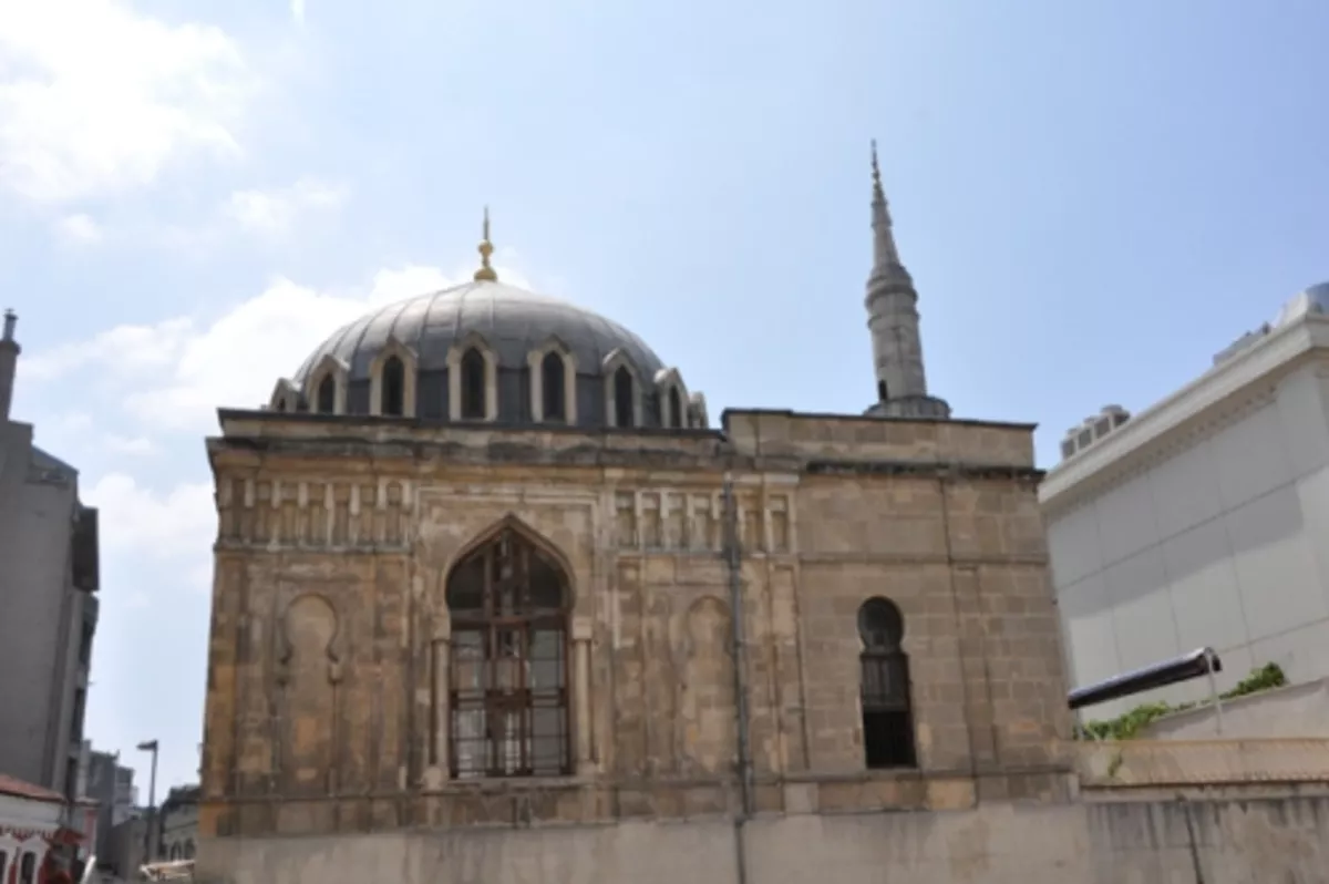 Melek Geçmez sokağı nasıl ‘Hidayet’ oldu