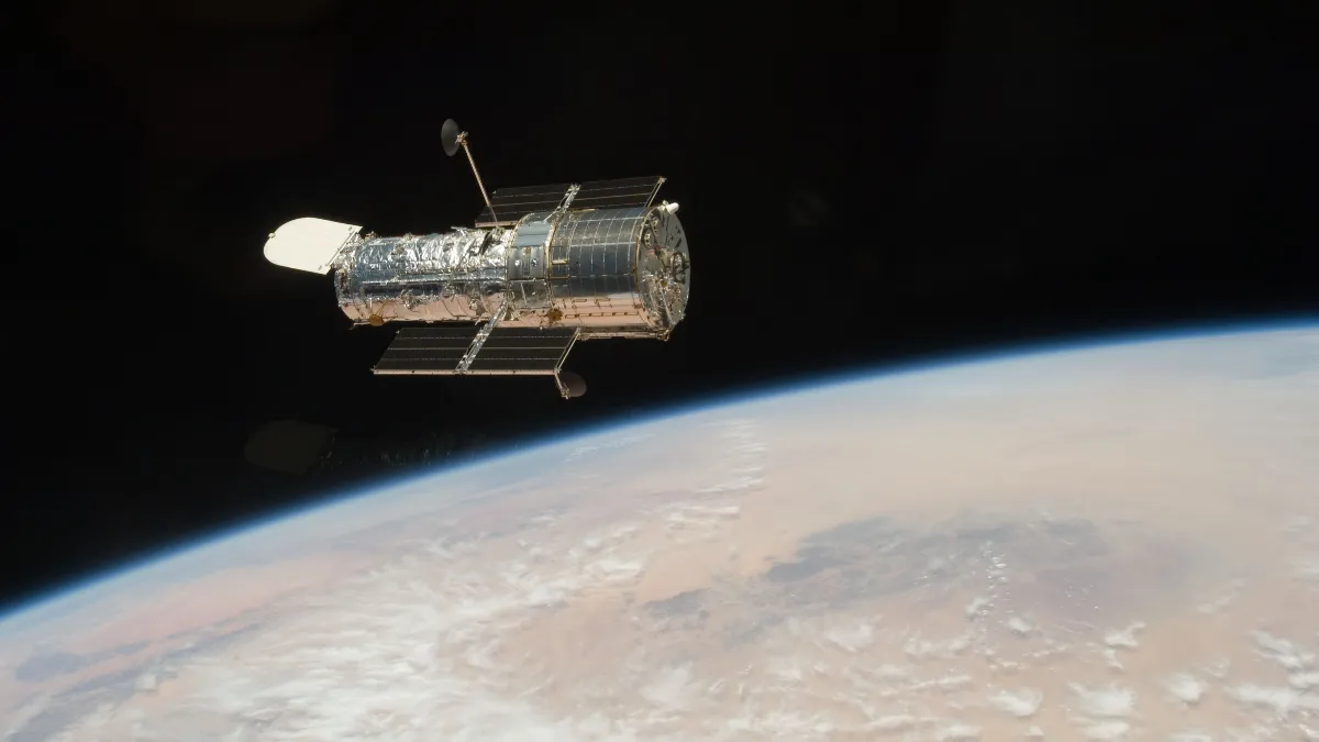 Hubble kozmik şöleni yakaladı: işte dünyanın konuştuğu görüntü