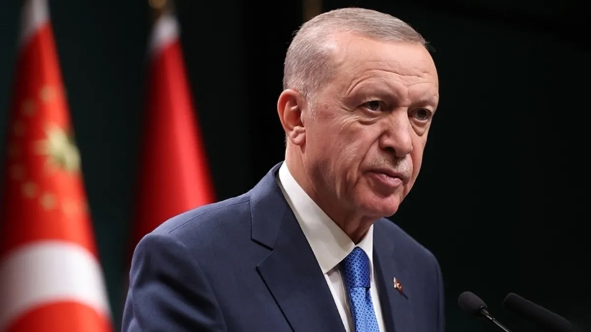 SOSYAL MEDYA DÜZENLEMESİ SON DAKİKA: Cumhurbaşkanı Erdoğan: Yaş sınırı gelebilir!