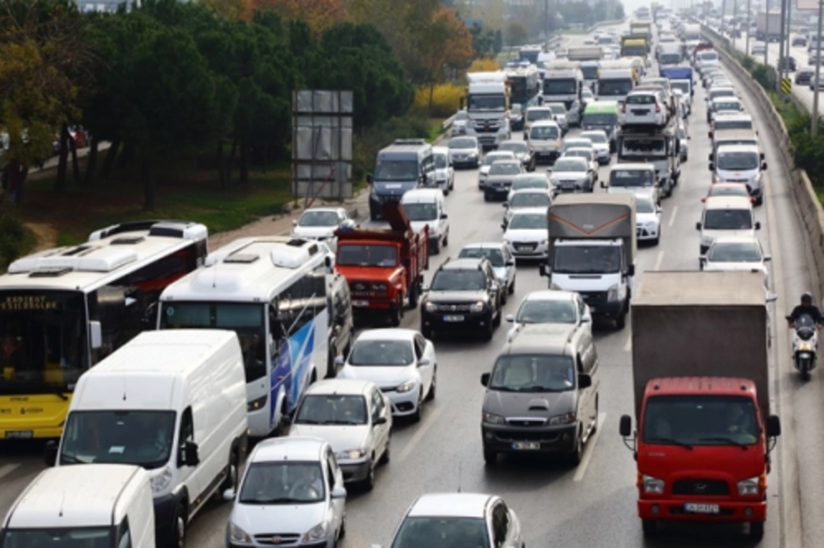 İstanbul trafiğine çözüm: ESNEK MESAİ