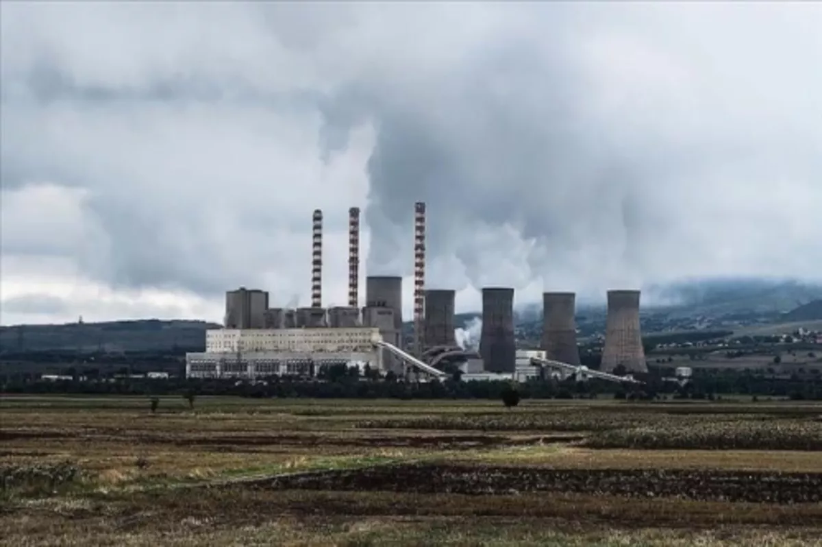 Ekonomileri fosil yakıtlara bağımlı ülkelerin dönüşüm ihtiyacı derinleşiyor