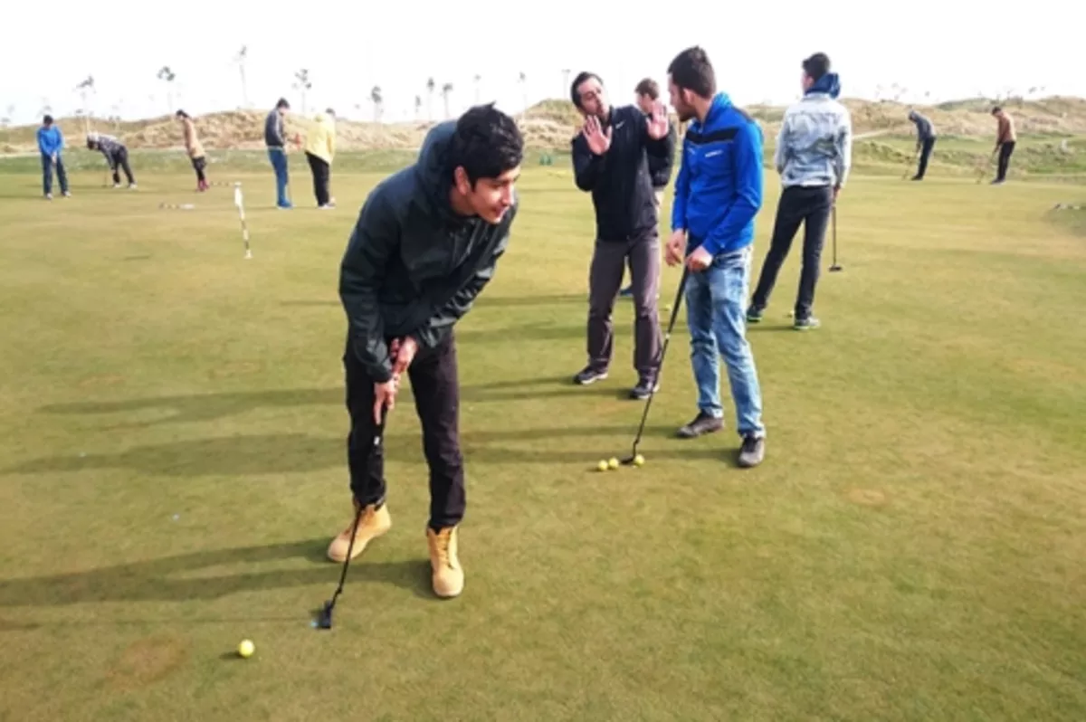 Halka açık golf sahasına yoğun ilgi