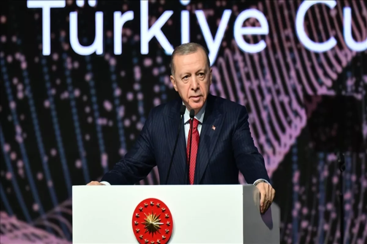 Cumhurbaşkanı Erdoğan: Ülkemizi güçlendirme mücadelemizi zafere ulaştıracağız