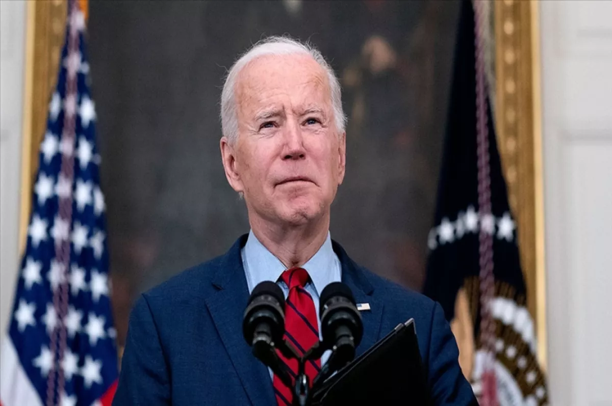 Biden yönetimi fiyatları düşürmek için 1 milyon varil benzin satışa sunacak