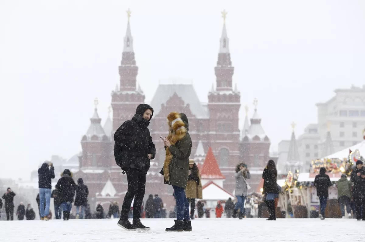 Rus ekonomisi yılın 10 ayında yüzde 4,1 büyüdü