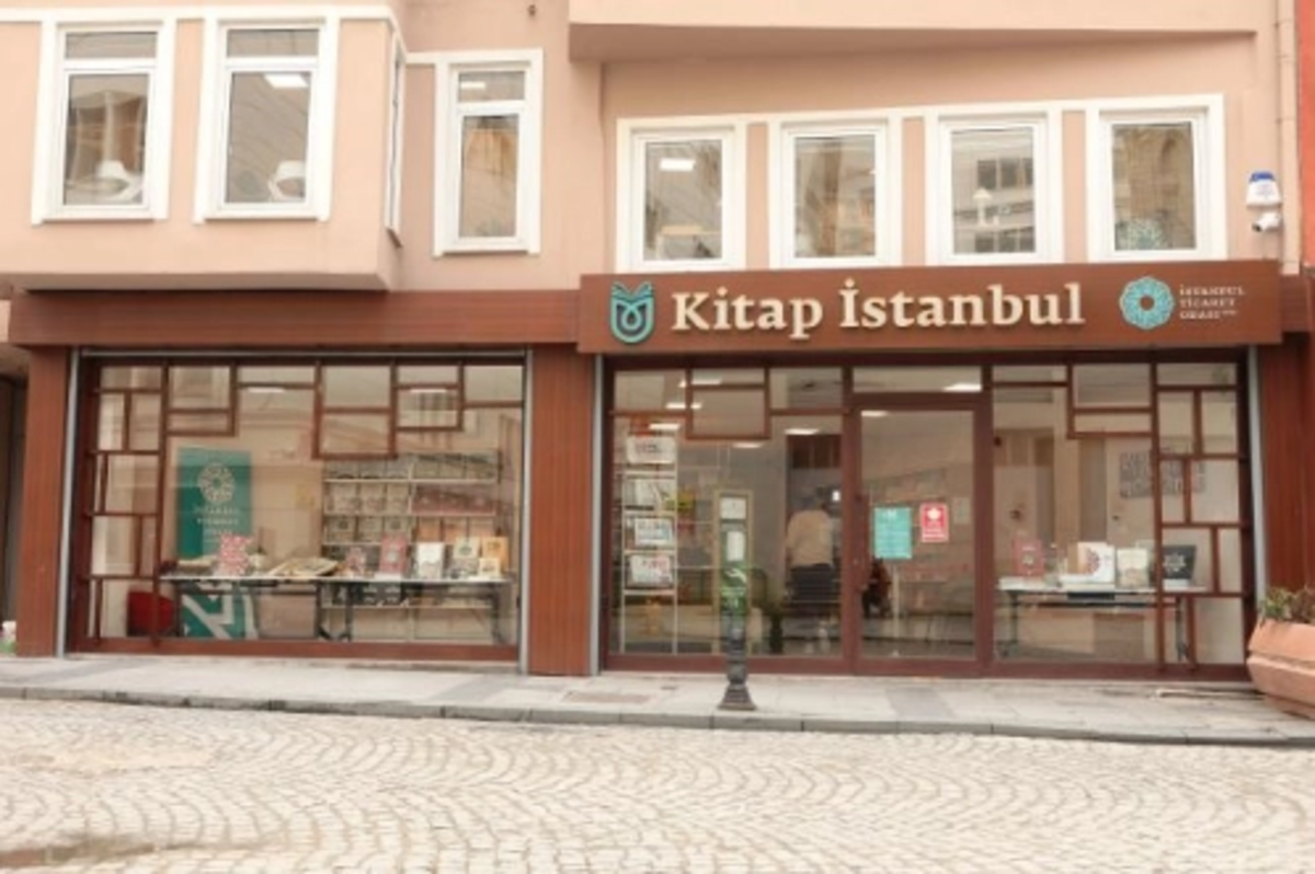 ‘Şiir şehir’i okumak için Kitap İstanbul