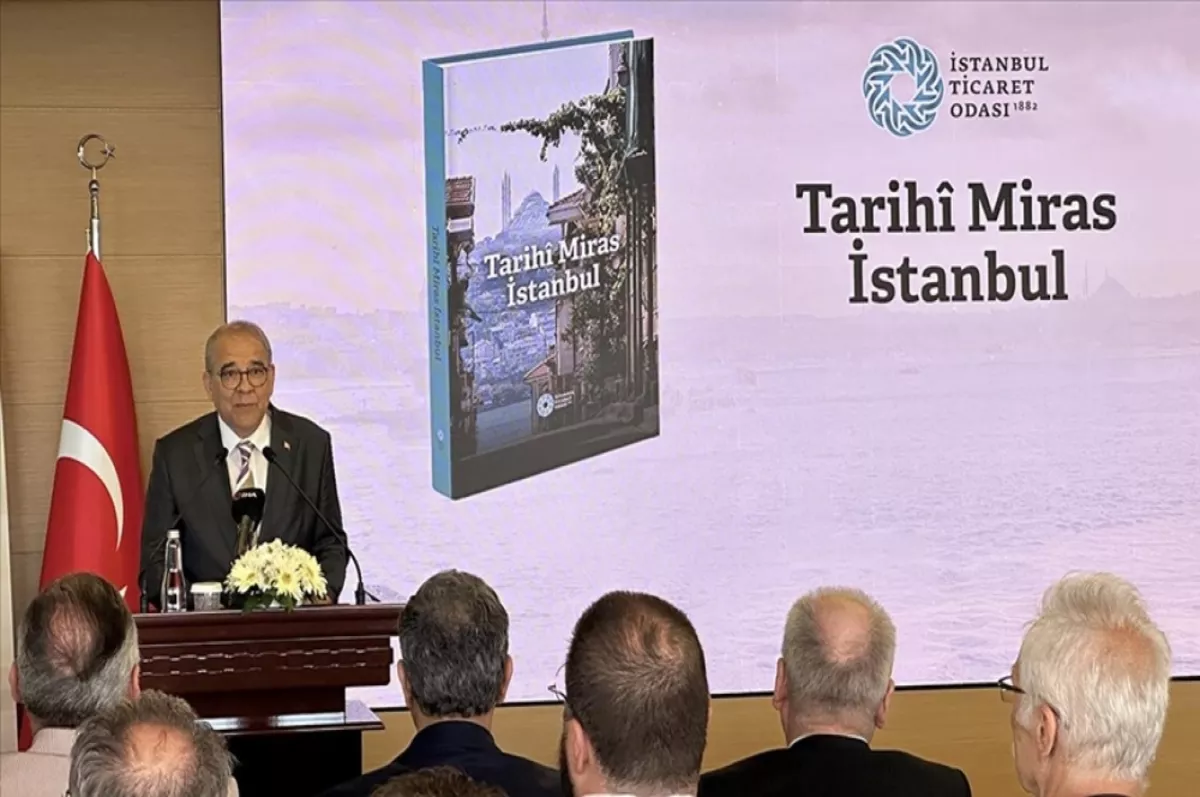 İstanbul'un değişimine ışık tutan ‘Tarihi Miras İstanbul’ kitabı tanıtıldı