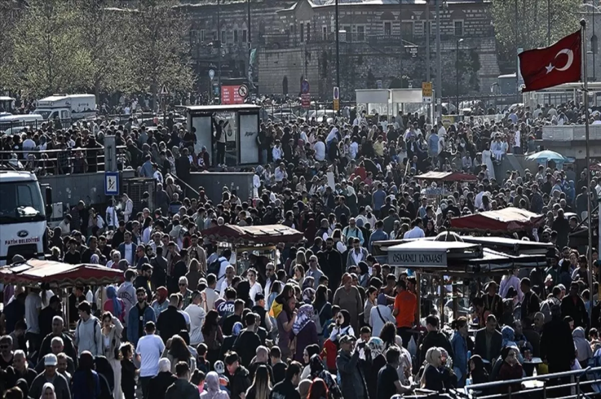 Türkiye’nin genç nüfus oranı projeksiyonları alarm veriyor