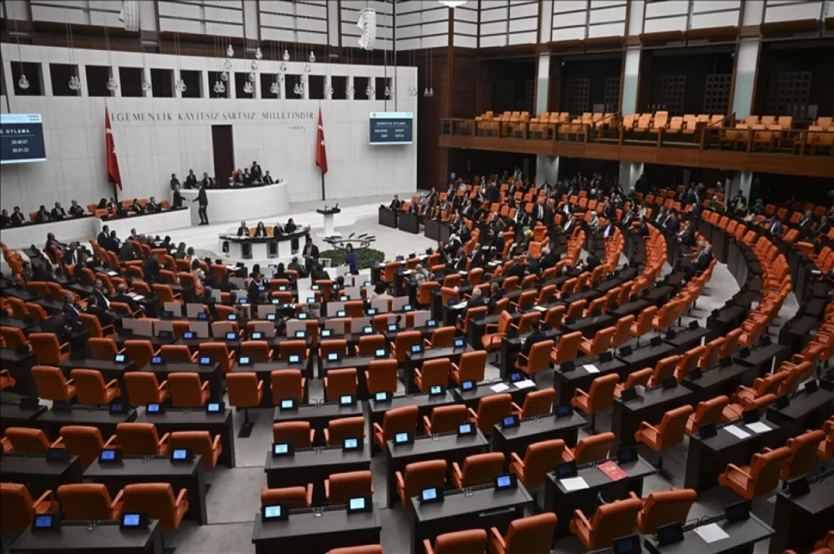 Fahiş fiyat ve stokçuluk cezalarını içeren kanun teklifi TBMM Genel Kurulu'nda