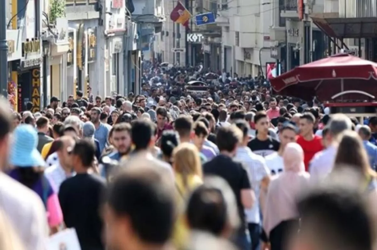 İşsizlik ilk çeyrekte önceki çeyreğe göre 0.1 puan artarak yüzde 12.9 oldu