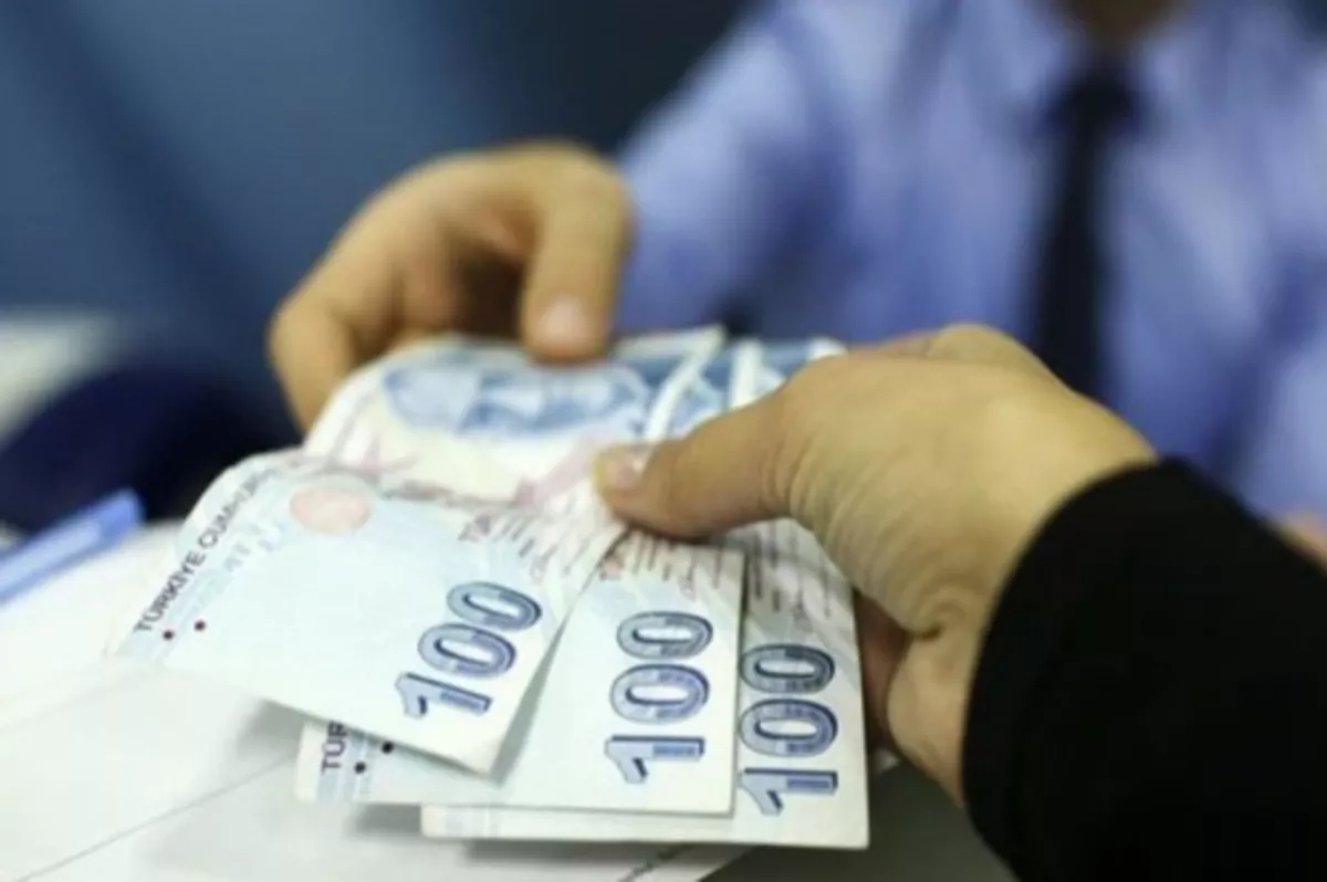 Ticaret Bakanlığı’ndan ‘hesap işletim ücreti’ uyarısı