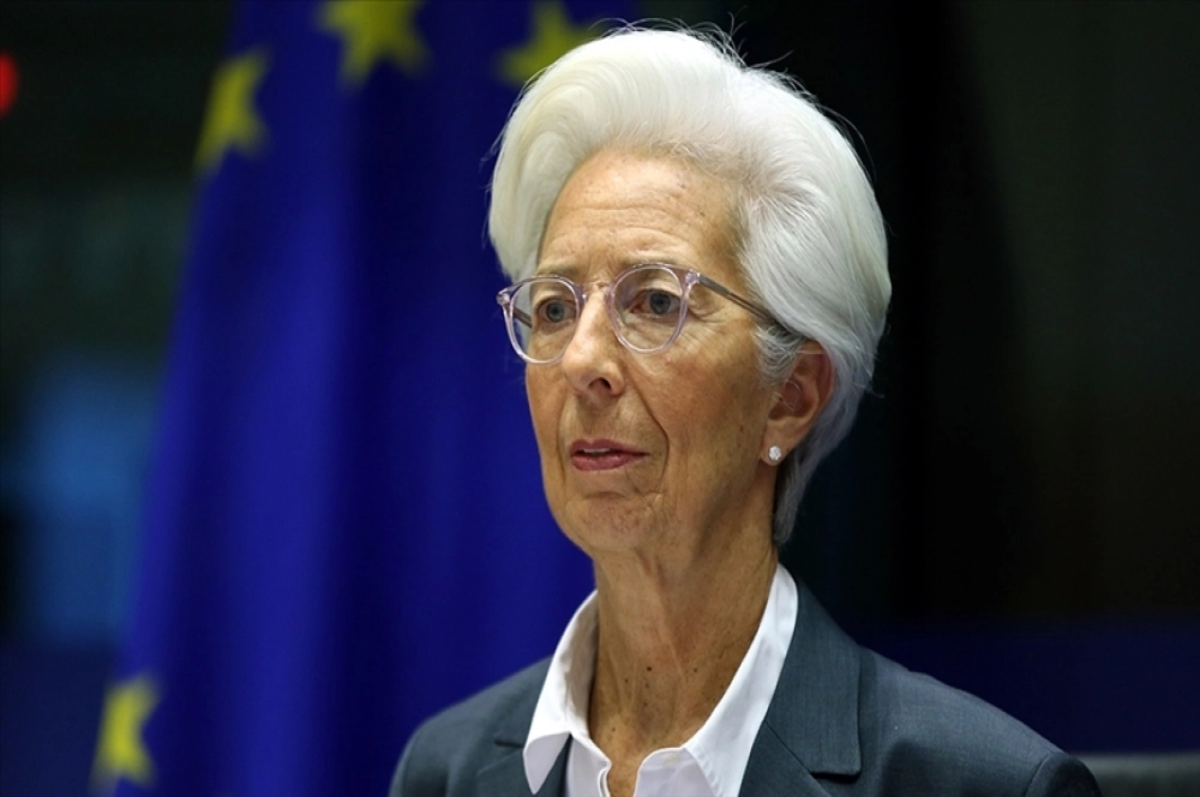 ECB Başkanı Lagarde: ‘Faiz indirimleri için zamana değil verilere bağlıyız’