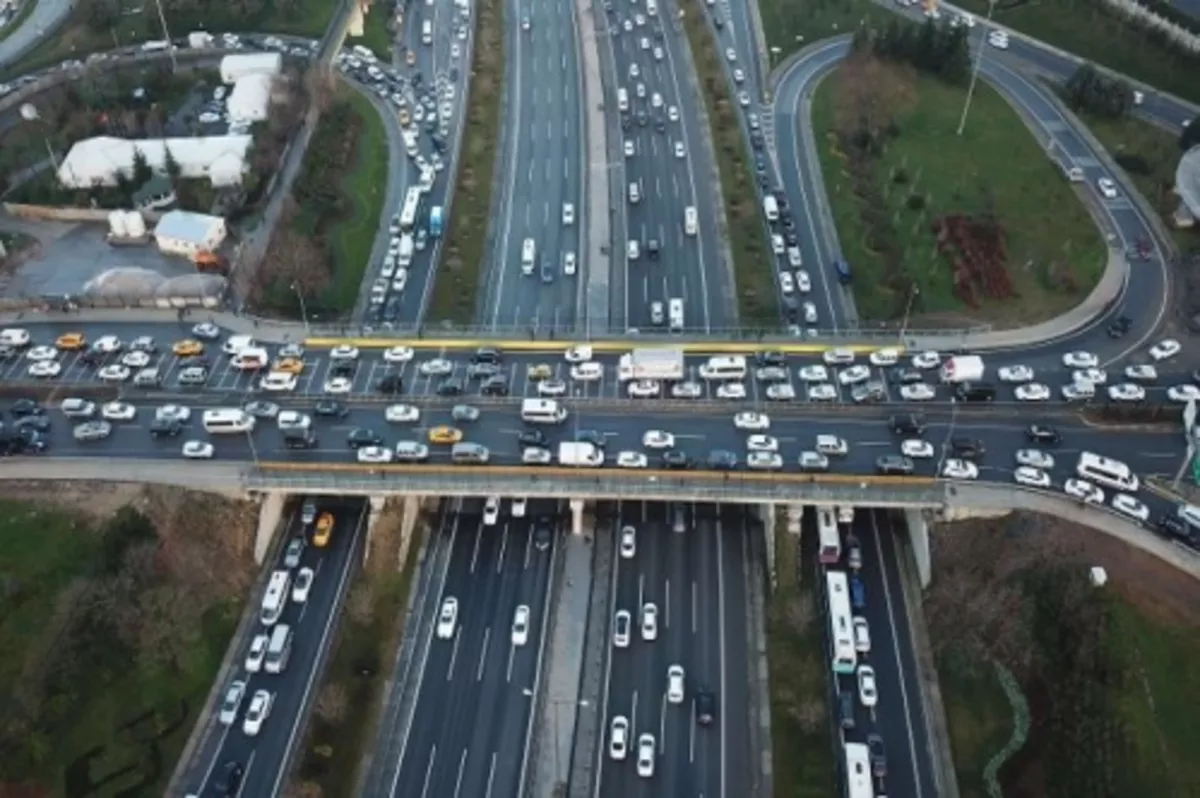 Trafiğe sekiz ayda 630 bin 811 aracın kaydı yapıldı