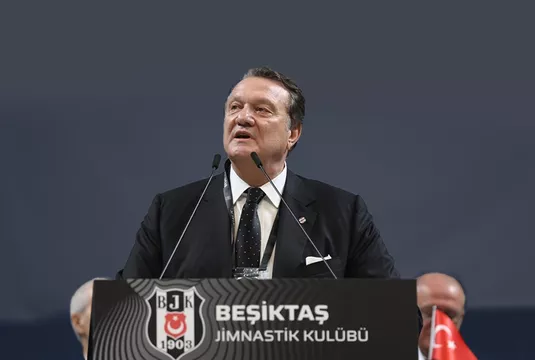 SON DAKİKA: Hasan Arat Beşiktaş kulüp başkanlığından da istifa etti!