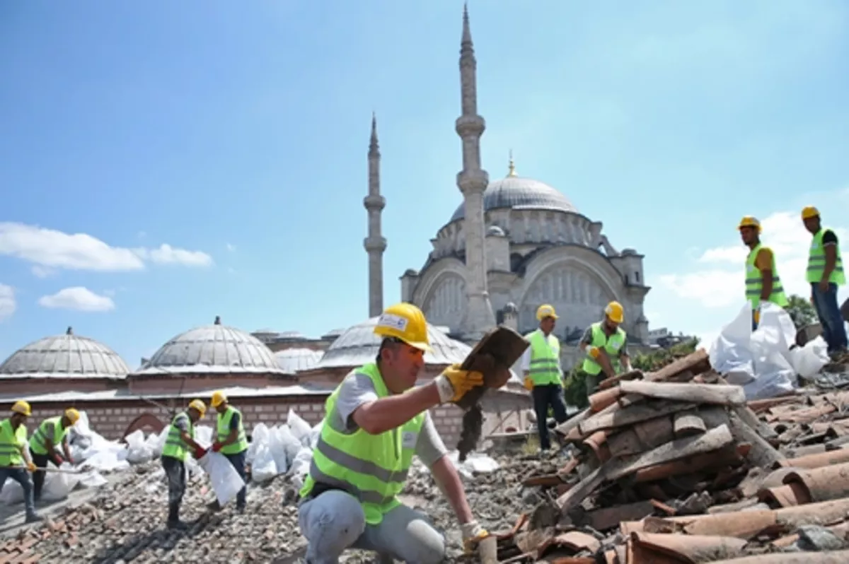 History in Eminönü will revive through restoration