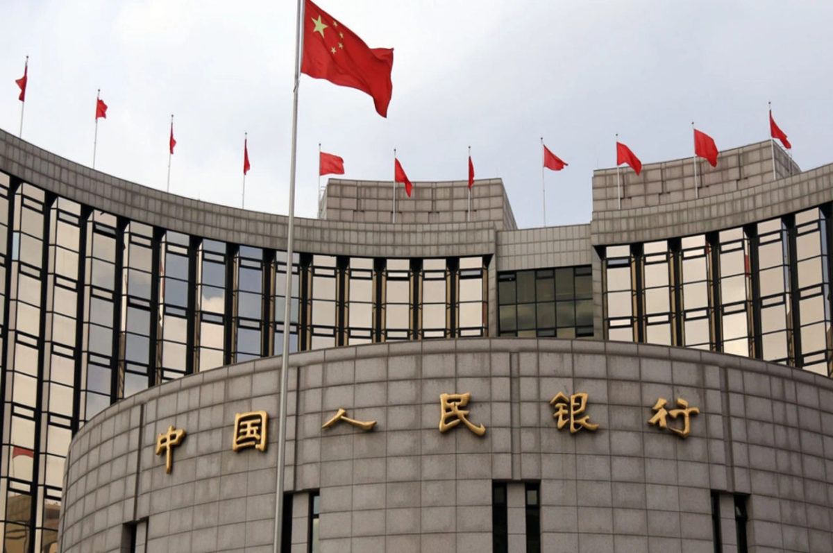 PBoC, banka ve kredi kuruluşlarının zorunlu karşılık oranlarını düşürdü