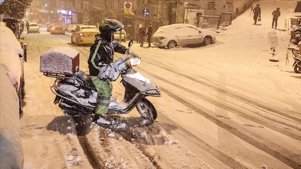 SON DAKİKA: İstanbul'da motosiklet ve motokurye için yeni karar! 'Önem arz etmektedir'