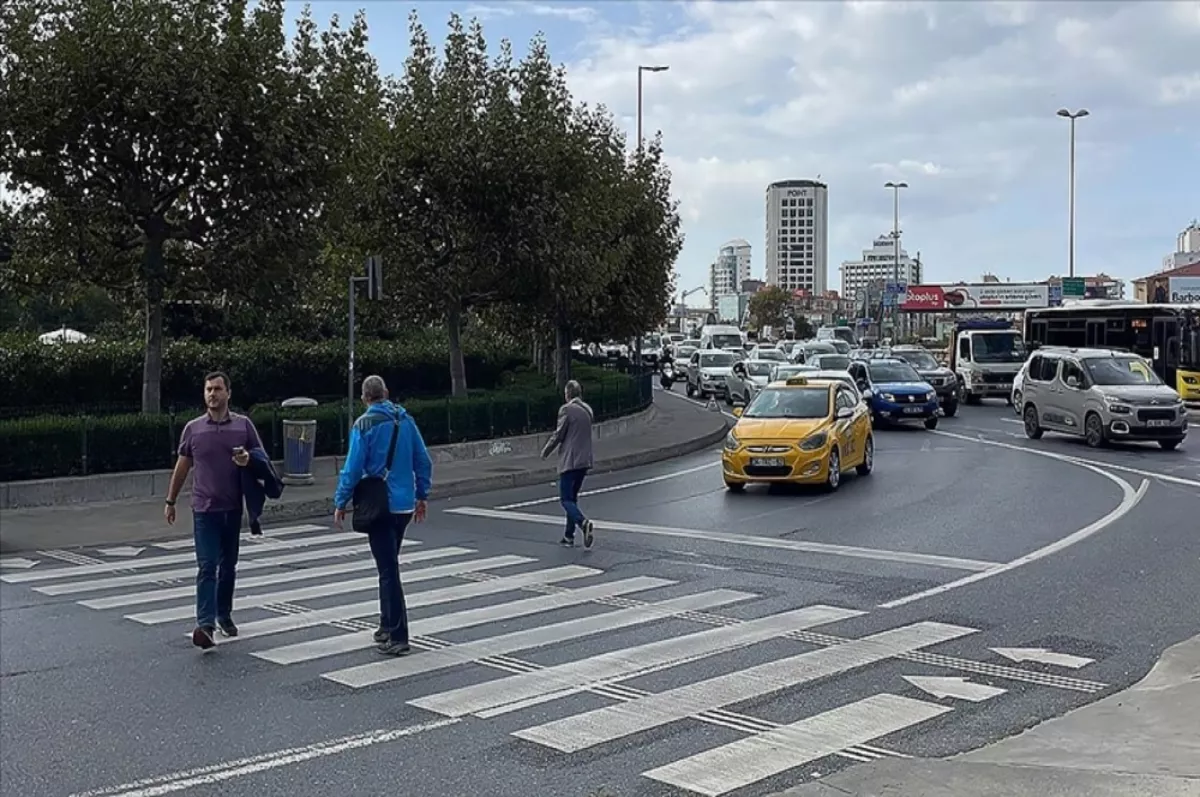 Yaya yolu ve kaldırıma ilişkin yönetmelik Resmi Gazete'de yayımlandı