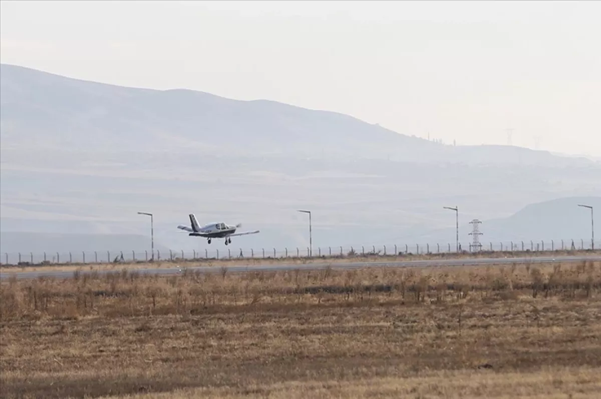 Kuduz hastalığıyla mücadelede binlerce hektar alana ‘aşılı yem’ bırakılıyor