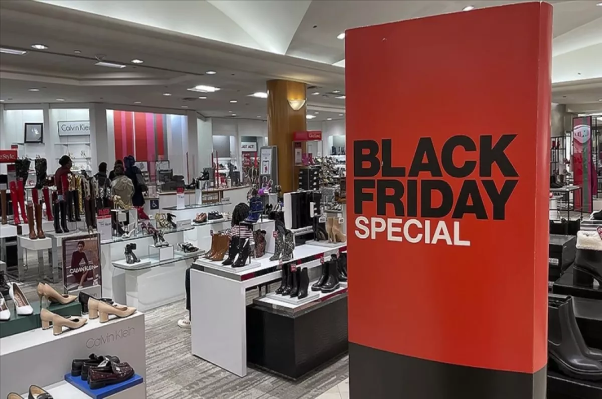 ABD'de "Black Friday" satışları bu yıl yüzde 3,4 arttı