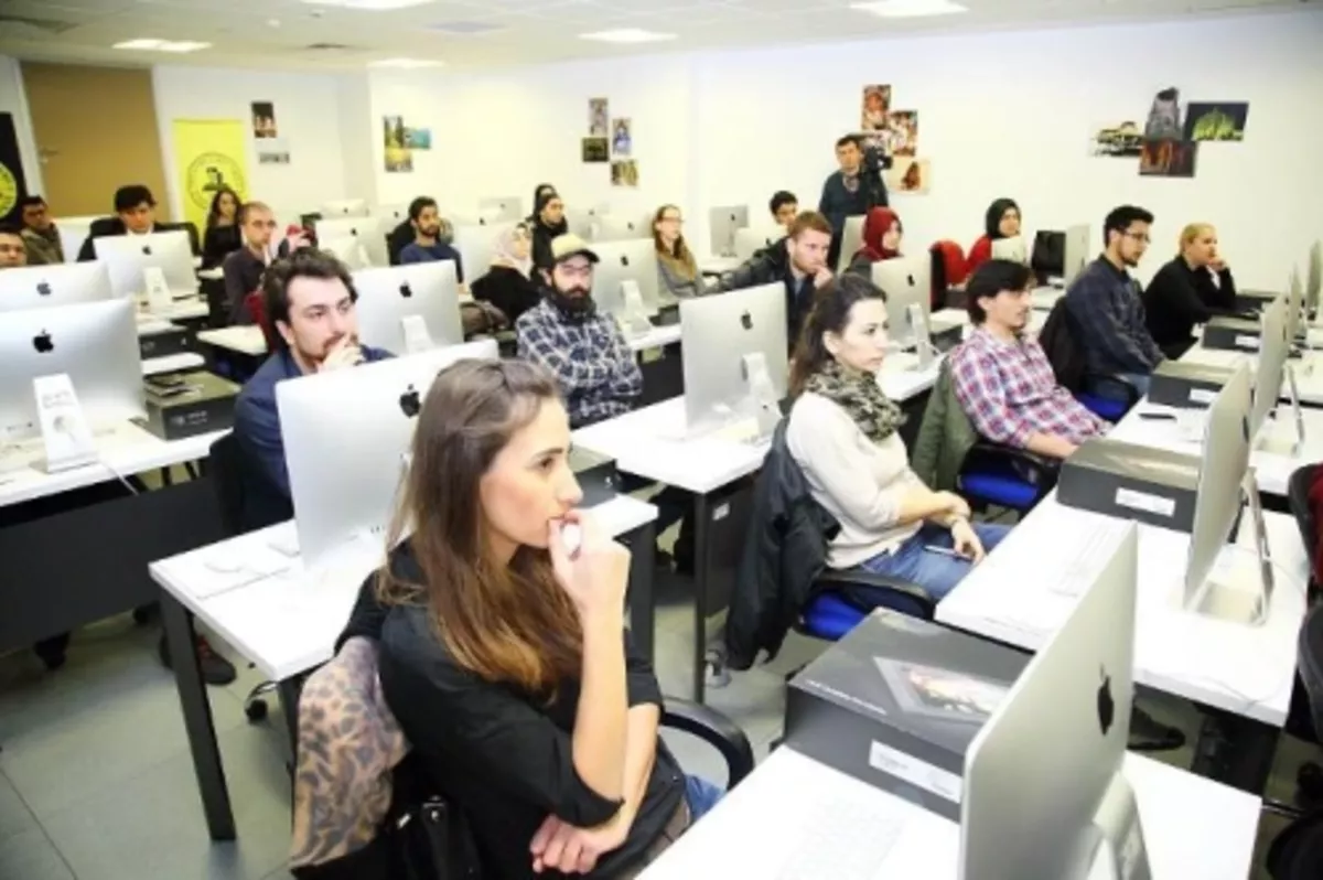 İstanbul Ticaret Üniversitesi'nden uluslararası öğrencilere burs imkanı