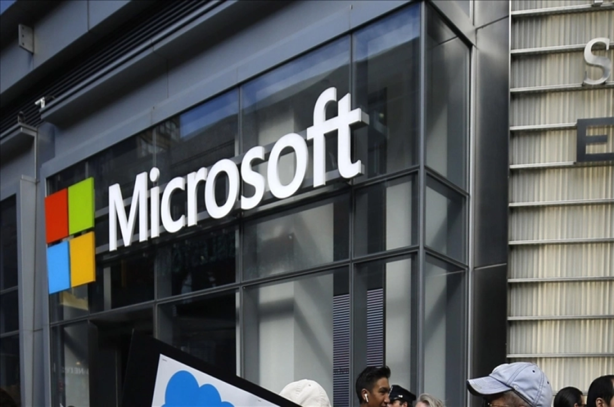 Microsoft, Almanya'ya 3,2 milyar euroluk yatırım planlıyor