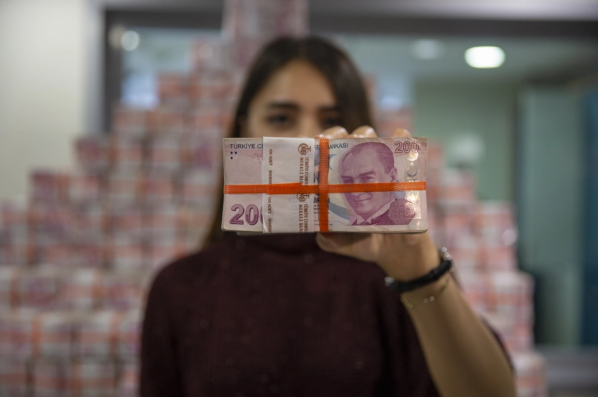 Bankacılık mevduatı 11 trilyon 620 milyar lira oldu