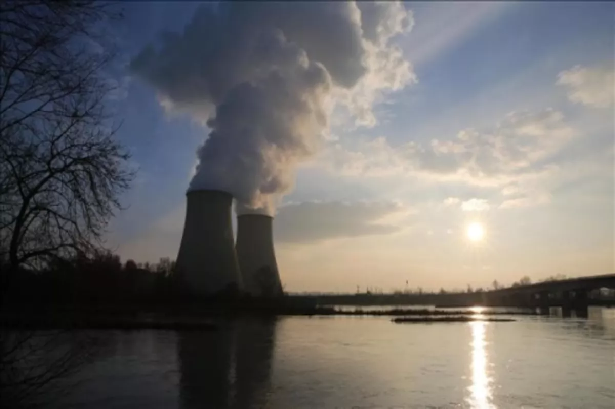 Küresel enerji krizi, kaynak arayışında nükleeri yeniden gündeme taşıdı