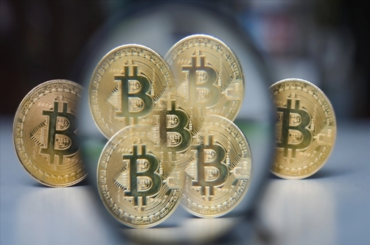 Bitcoin'in fiyatı kâr satışlarının devam etmesiyle 63 bin dolara geriledi