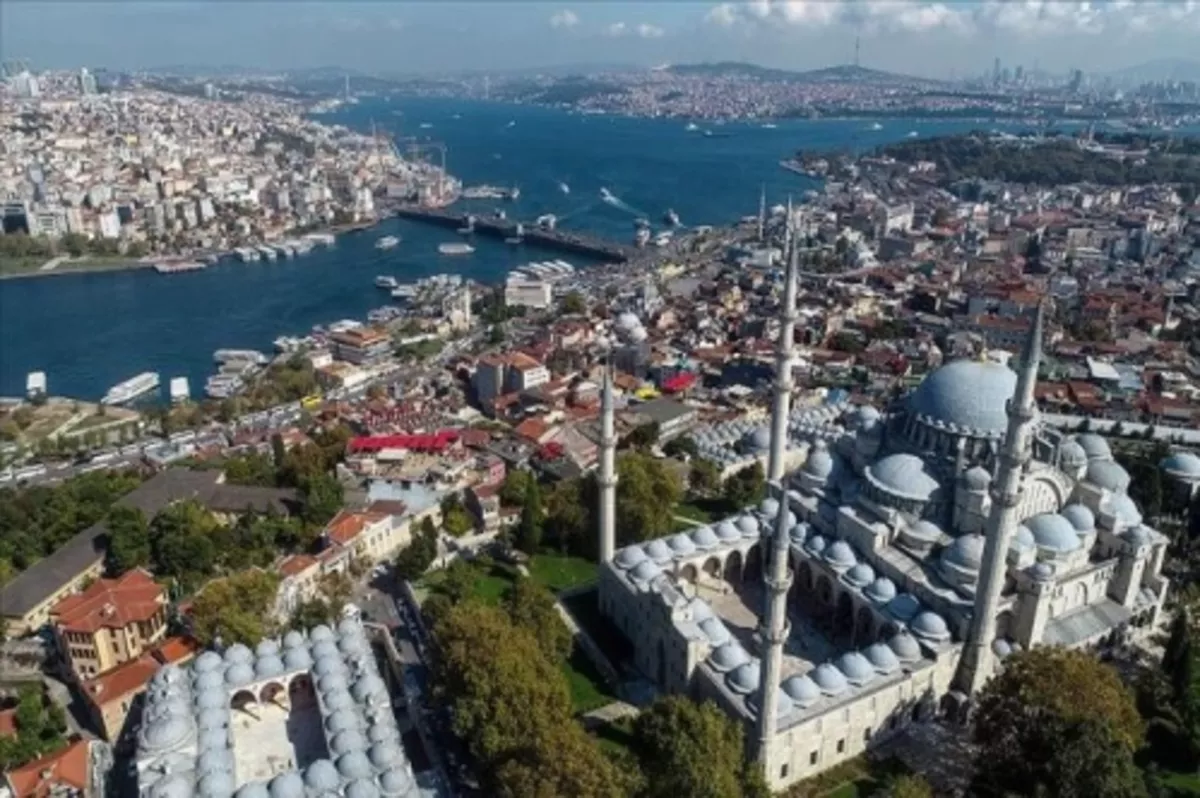 Antalya ve İstanbul yatırıma doymadı