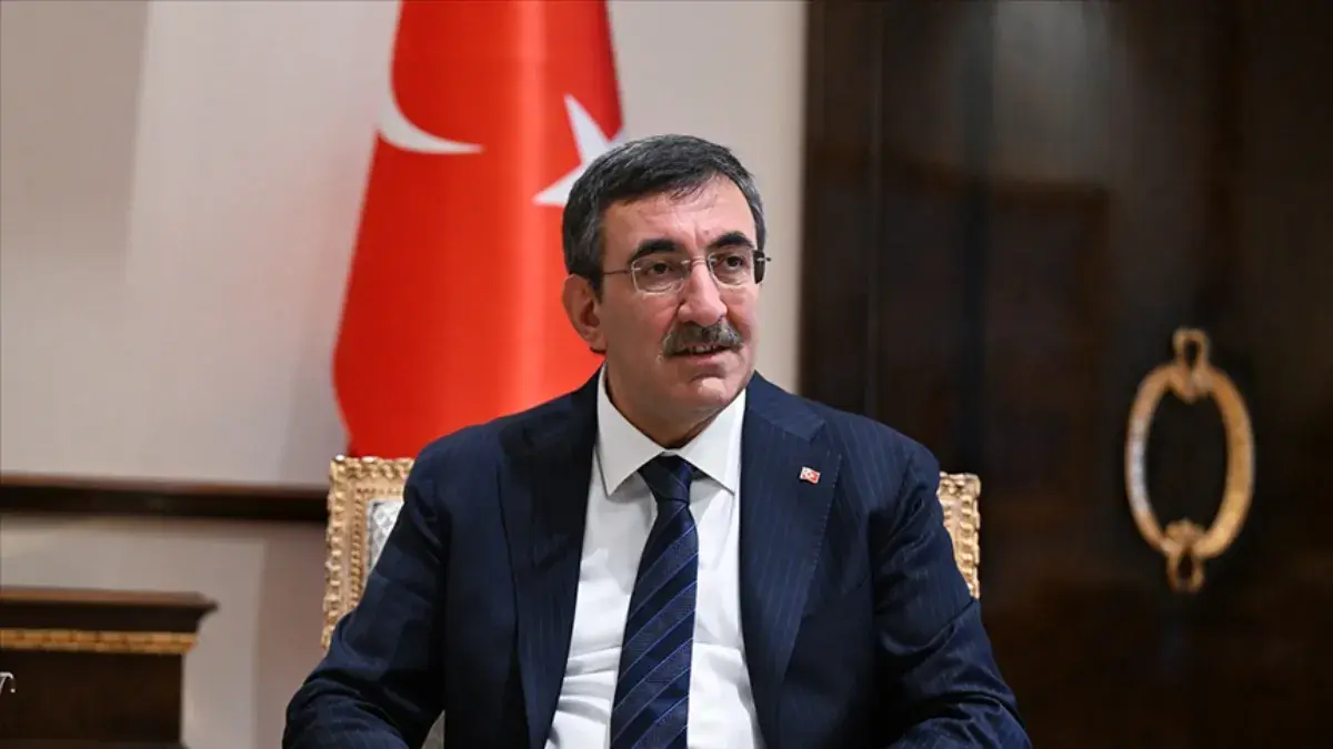 Cevdet Yılmaz, İngiltere'de yatırımcılarla buluşacak: Türkiye'deki fırsatları anlatacak