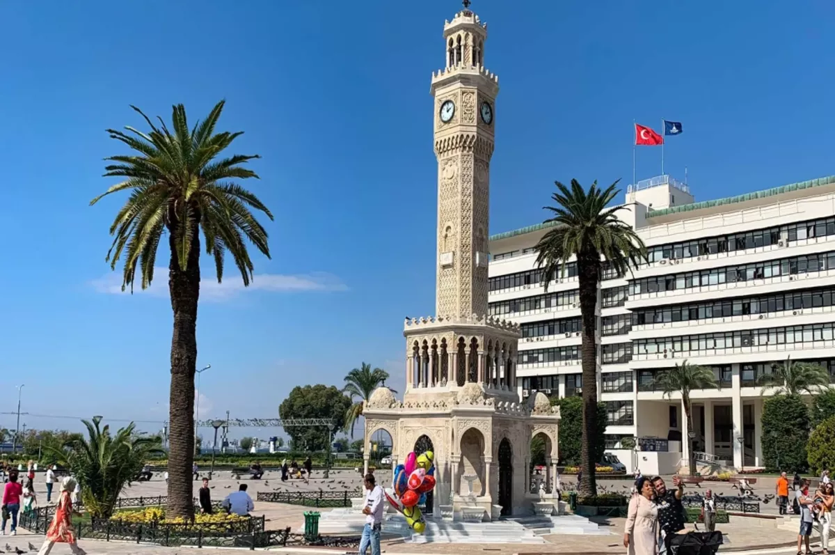 İzmir İktisat Kongresi  ileri bir tarihe ertelendi