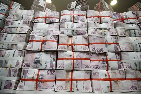 Bankacılık mevduatı 18 trilyon 758,3 milyar liraya yükseldi