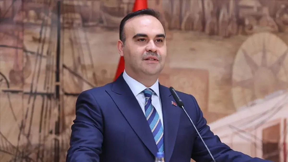 Bakan Kacır: Baykar'ın Piaggio Aerospace yatırımı tarihi bir adım