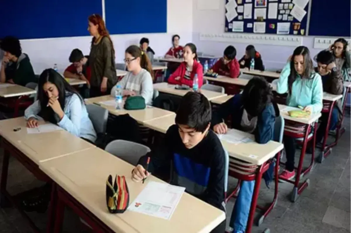 2024-2025 AKADEMİK TAKVİM MEB: Yarıyıl tatili ne zaman?