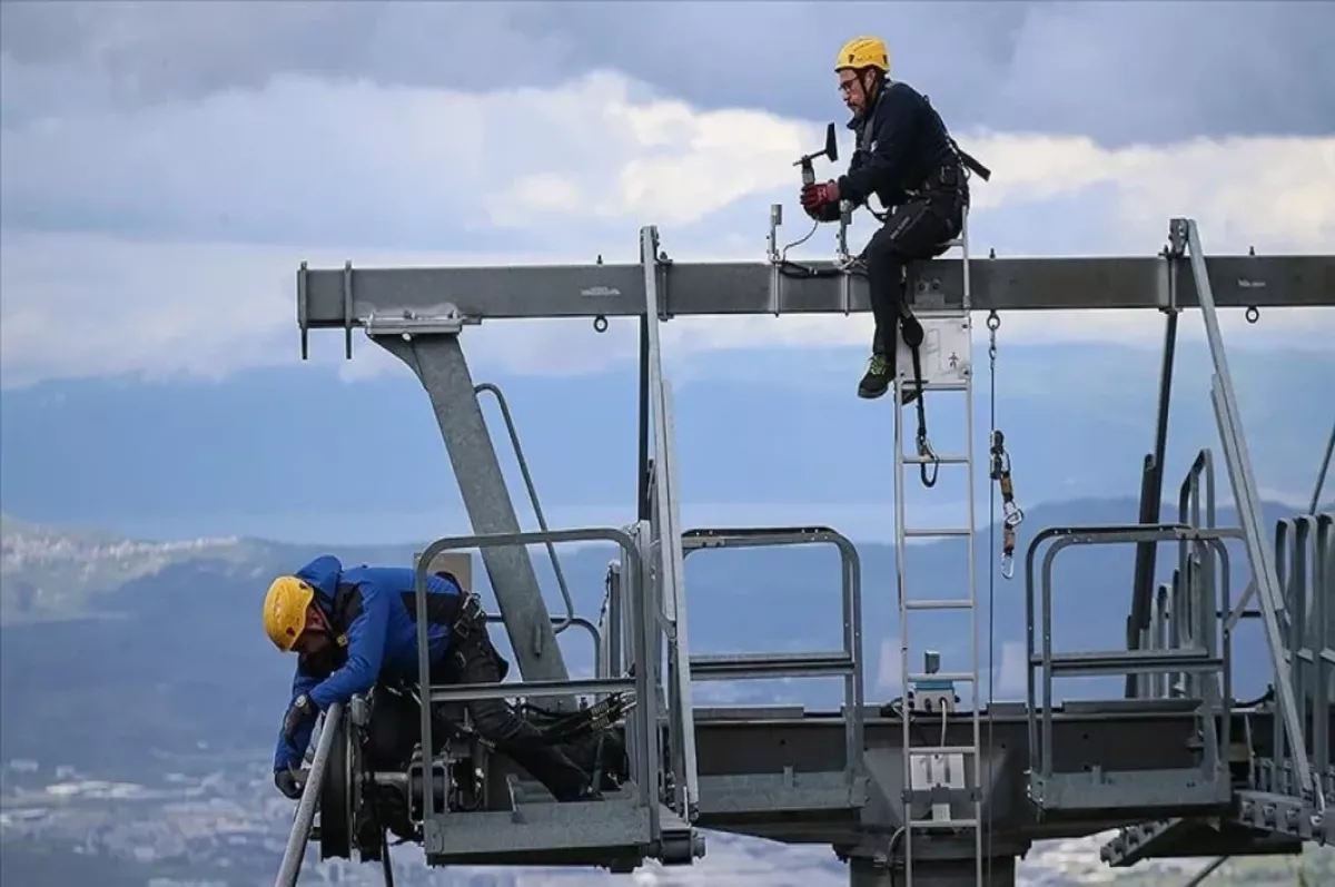 Teleferik sistemlerinde yolcu güvenliği özel bakım ve kontrollerle sağlanıyor