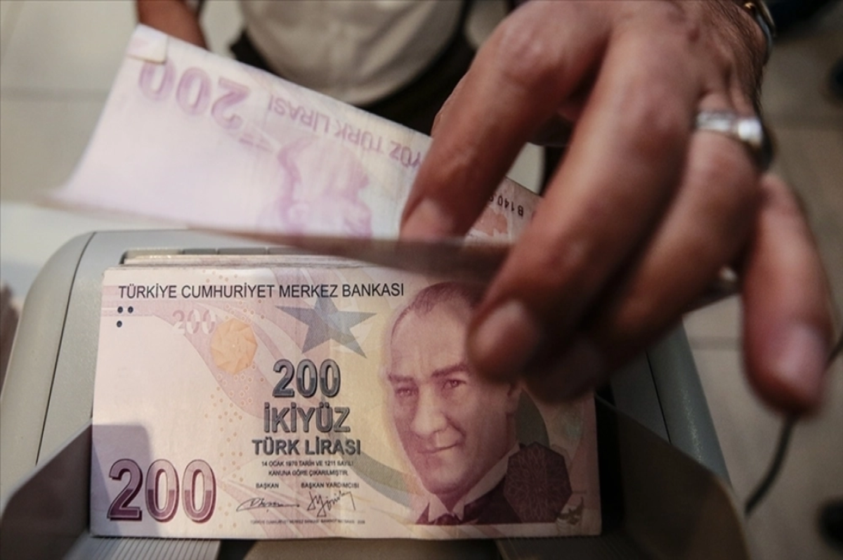 Bankacılık mevduatı 15 trilyon 415.1 milyar lira oldu