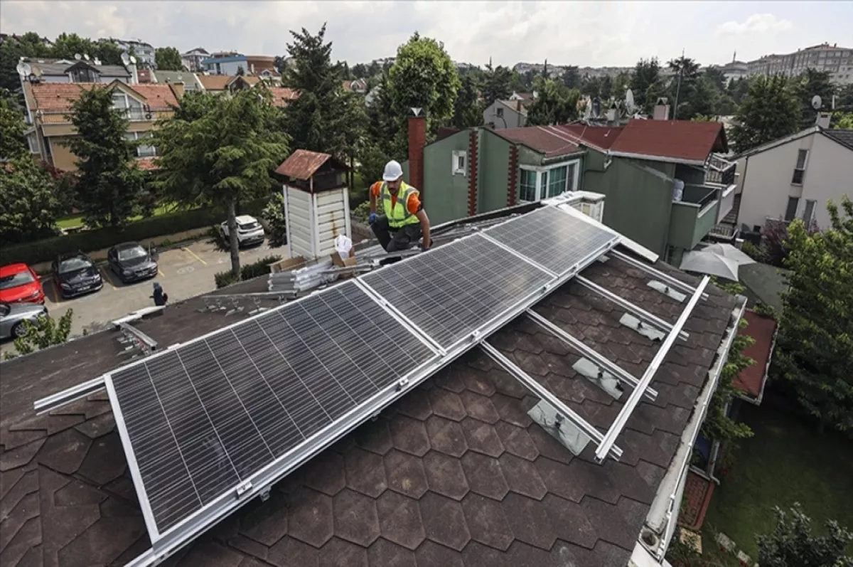 Çatıdaki güneş enerjisi, elektrik tüketiminin yüzde 45’ini karşılayabilir