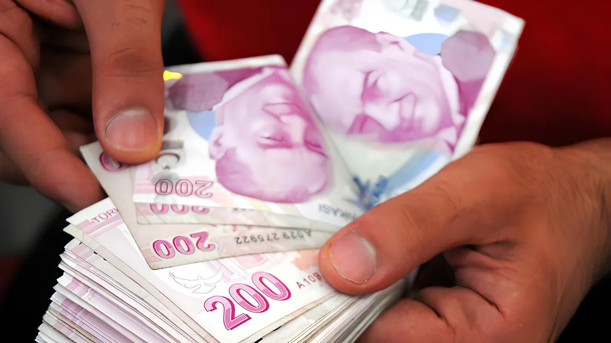 SON DAKİKA: Kıdem tazminatı tavanı 46 bin 655 TL oldu! İşte Ocak 2025 kıdem tazminatı hesaplama tablosu