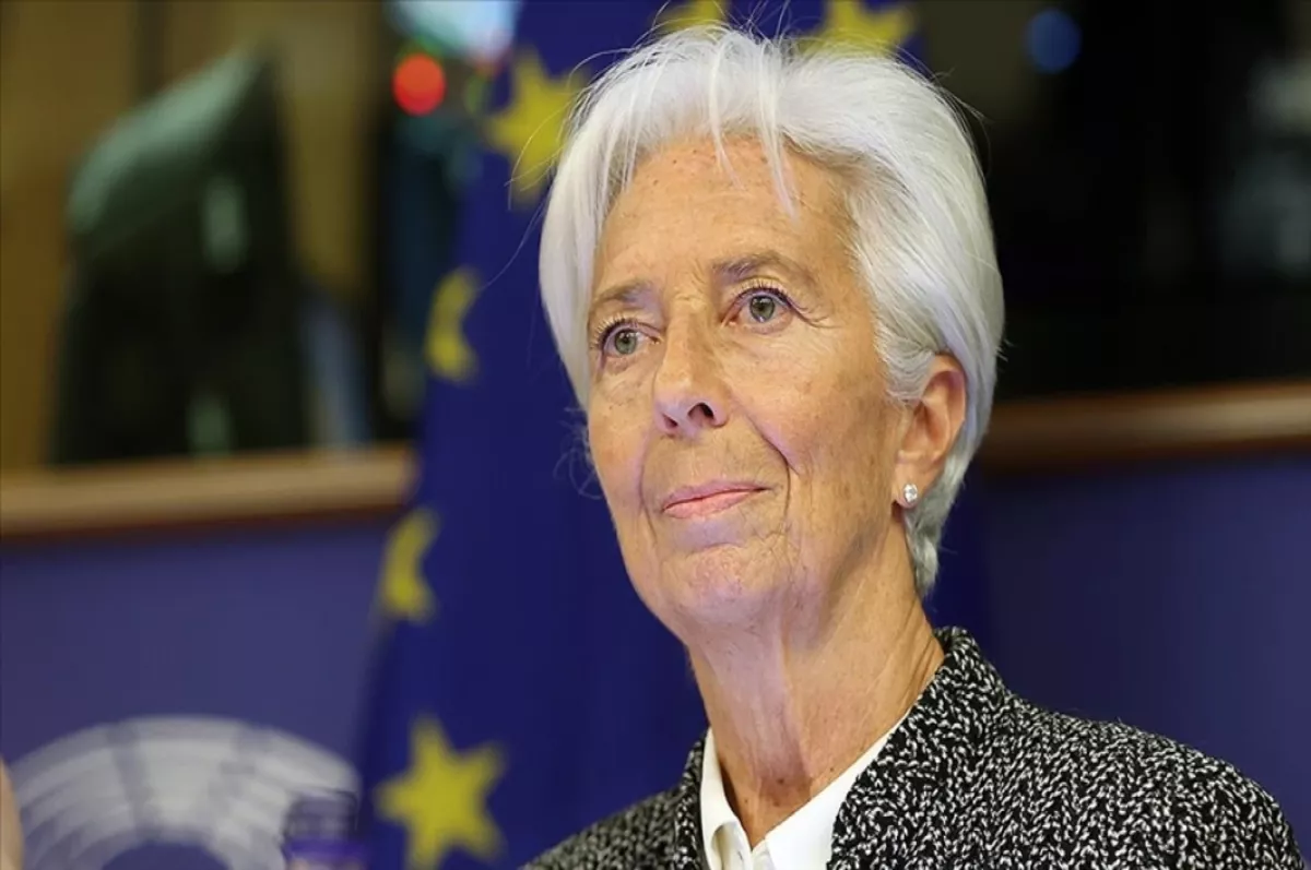 Lagarde'dan "uzun süre çok yüksek enflasyon" beklentisi