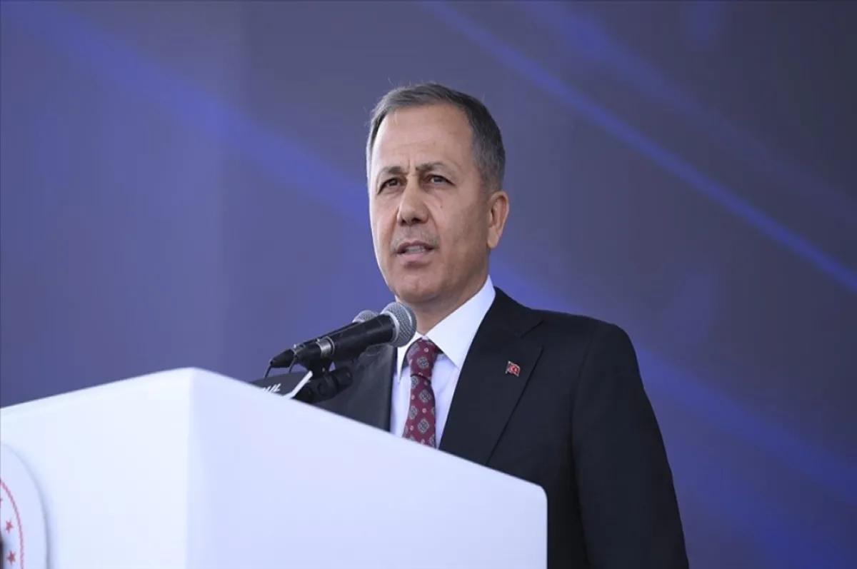 Bakan Yerlikaya ülkesine dönen Suriyeli sayısını açıkladı